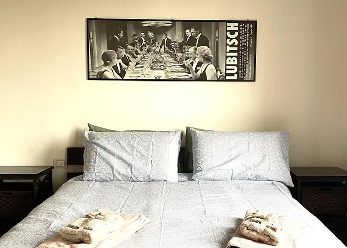 Lägenhet Di Casa Al Colosseo *